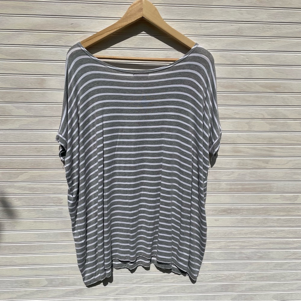Gray Striped Tee - Size Small